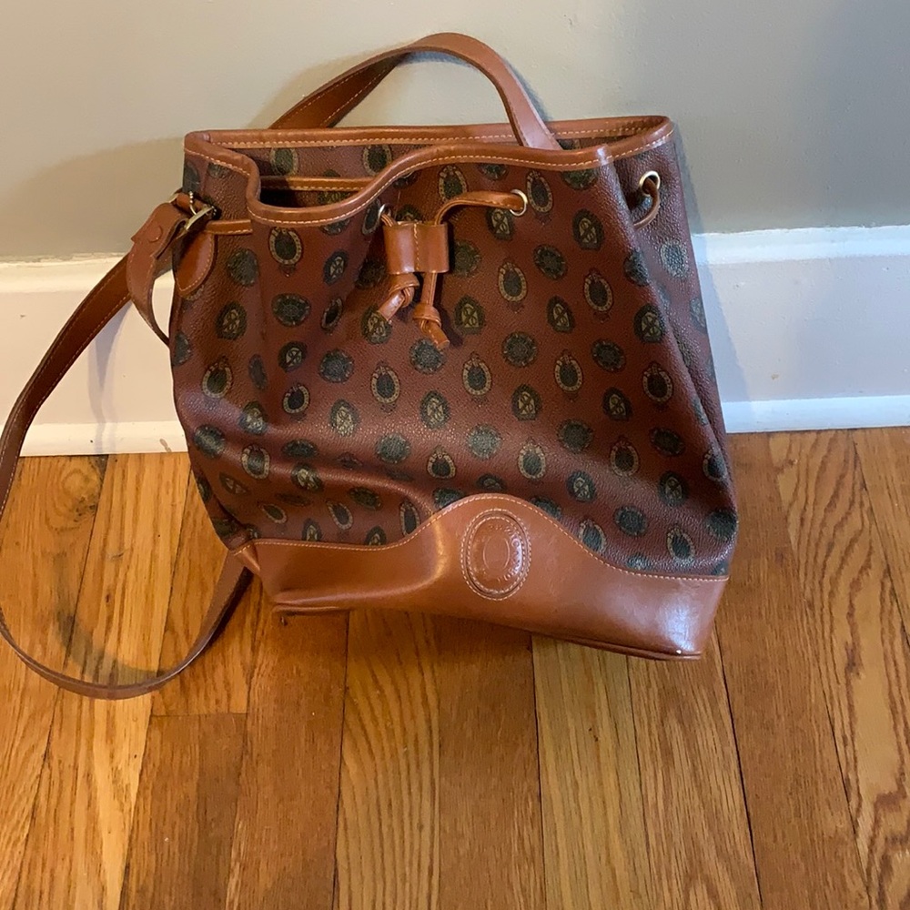 Capezio VTG bucket bag